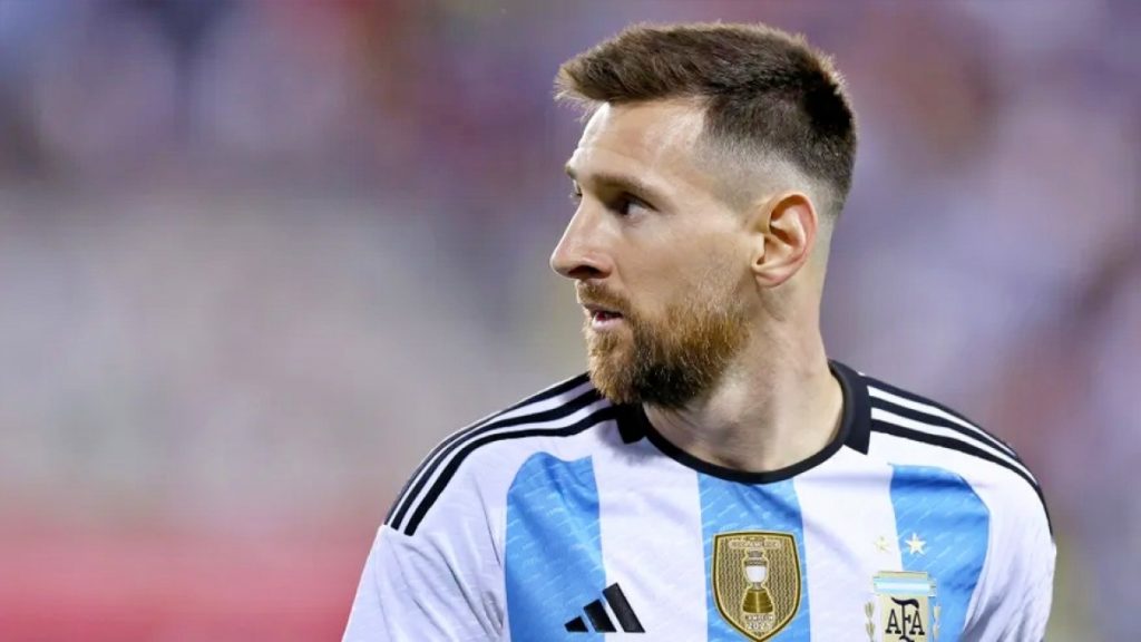 Khái niệm ''Tóc Messi'' cũng là chủ đề cực hot Khái niệm ''Tóc Messi'' cũng là chủ đề cực hot